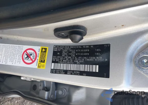 2018 Toyota Highlander Le Plus из США, поврежденный, VIN 5TDBZRFH2JS801253